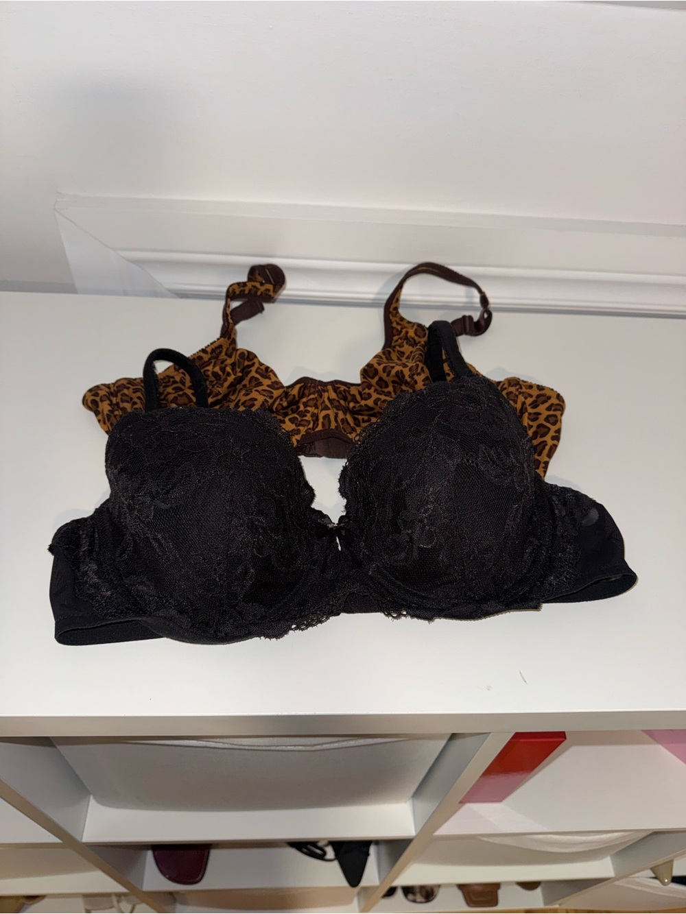 bra - Picture 2 of 5